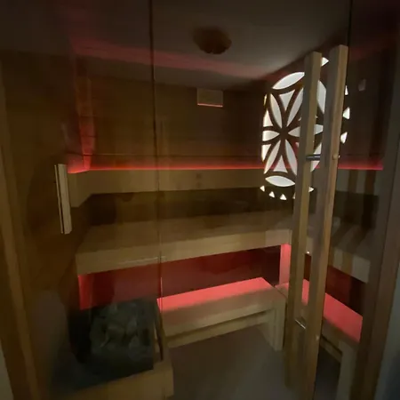 Skyline With Jacuzzi And Sauna * كوشتيليسكا