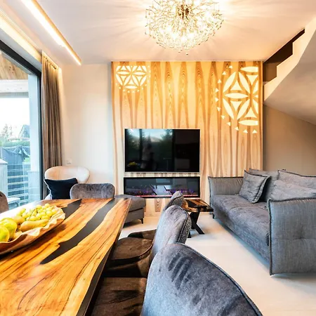 فيلة Skyline With Jacuzzi And Sauna