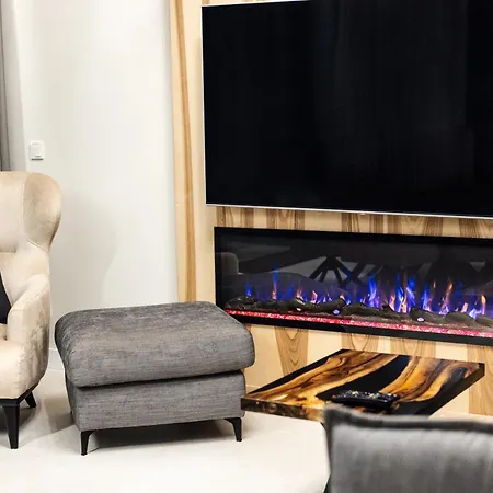 Skyline With Jacuzzi And Sauna فيلة كوشتيليسكا